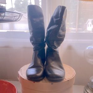 St Johns Bay, Soft leather slouch boots, size 9.5. Black, mid calf